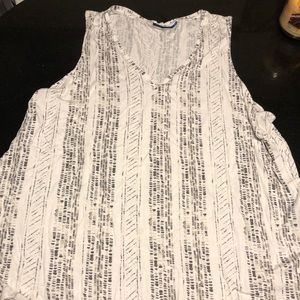 Sleeveless blouse Apt 9